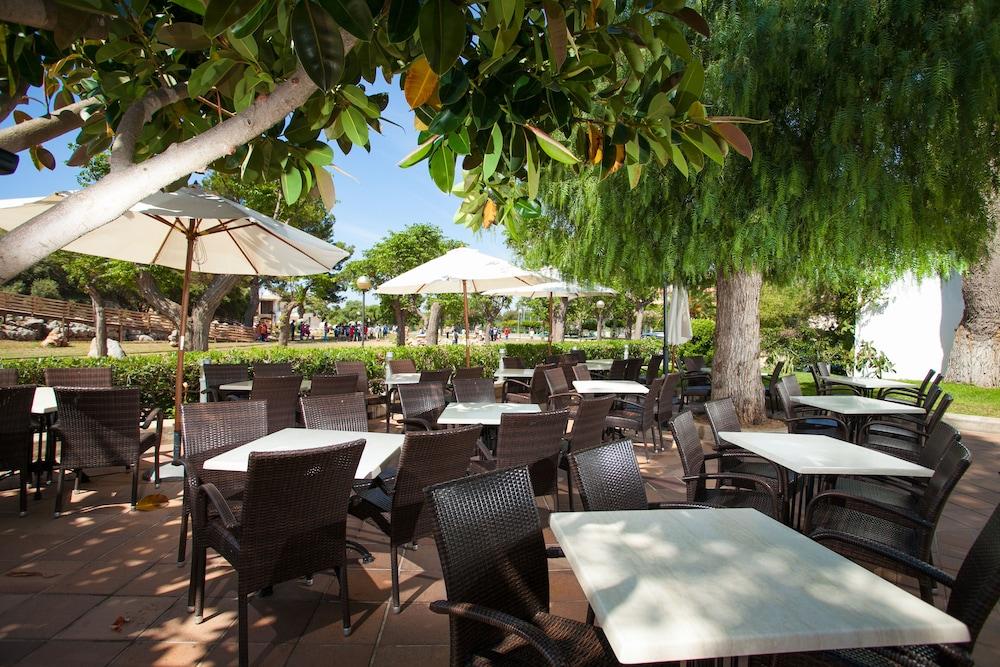 Hotel Mariant S'Illot  Exterior photo